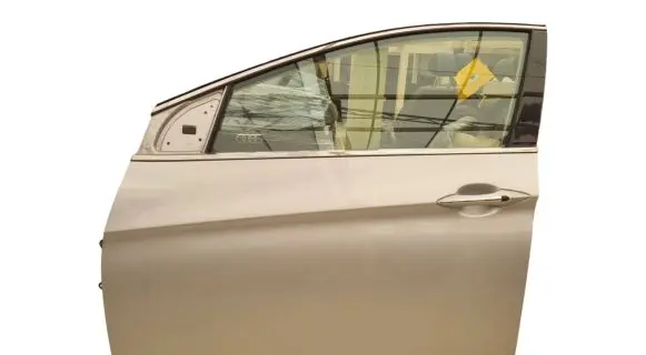 Hyundai i40 Front door