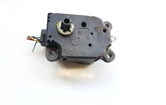 Citroen C5 Air flap motor/actuator P2861001