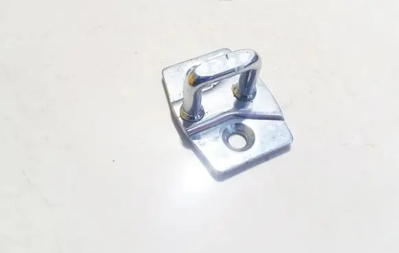 BMW 5 E60 E61 Rear door lock loop/hook striker 7148705