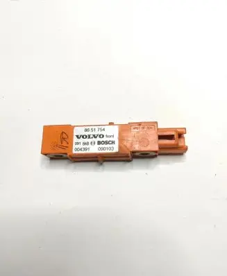 Volvo XC90 Airbag deployment crash/impact sensor 8651754 090103 004391