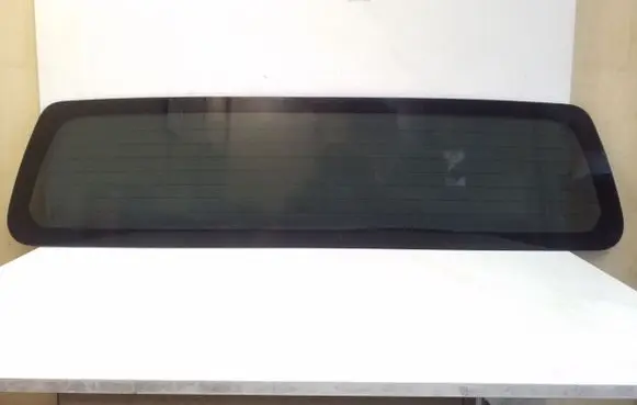 Nissan Navara D23 Rear windscreen/windshield window E643R000041