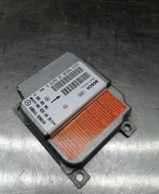 Mercedes-Benz E W210 GPS navigation control unit/module 0018200826 0285001165