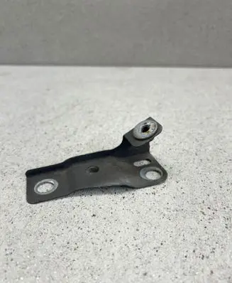 Audi A7 S7 4G Fender mounting bracket 4G8809321