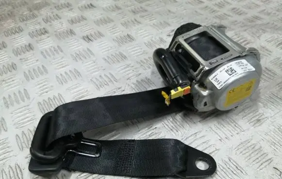 Fiat 500X Rear seatbelt 07356119530 34195999D WX539