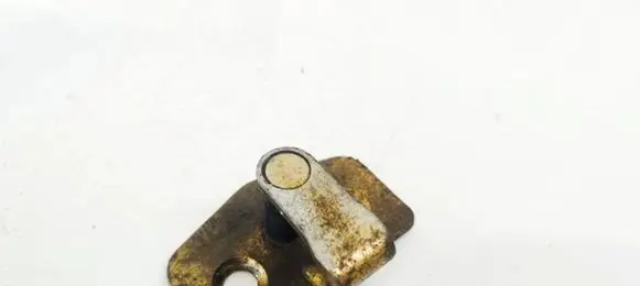 Opel Vectra B Rear door lock loop/hook striker 
