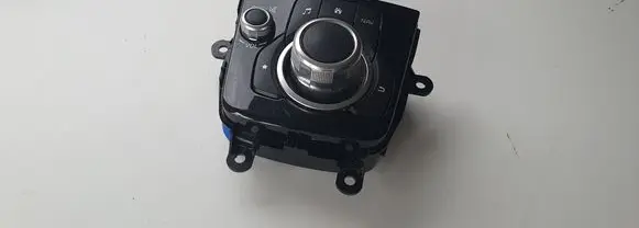 Mazda 3 II Other switches/knobs/shifts
