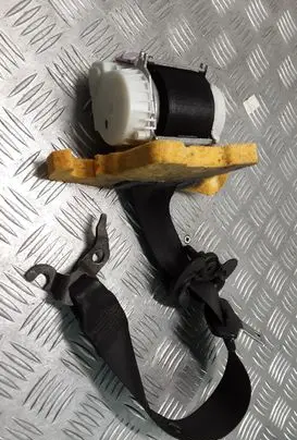 BMW 3 E90 E91 Front seatbelt 33017492