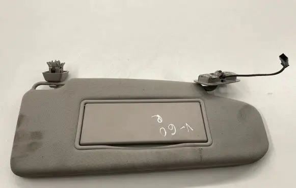 Volvo V60 Sun visor