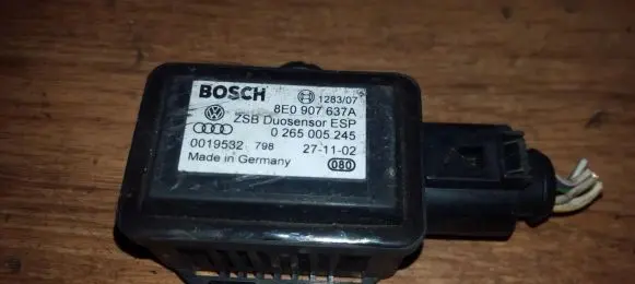 Audi A4 S4 B6 8E 8H ESP acceleration yaw rate sensor 8e0907637a 0265005245