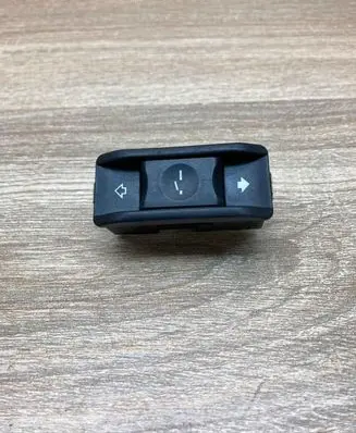 BMW 5 E60 E61 Sunroof switch 6907288 03015010 WithPlug