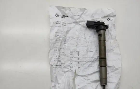 Volkswagen Scirocco Fuel injector 0445116030