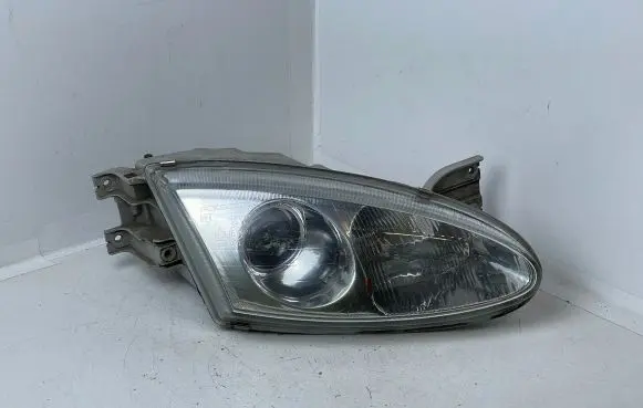 Hyundai Coupe Headlight/headlamp