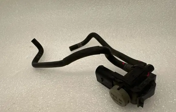 Audi A6 S6 C7 4G Turbo solenoid valve 1K0906283A 059131492AE