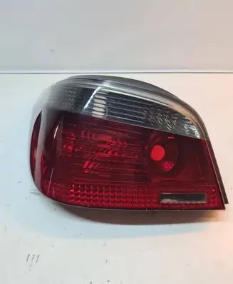 BMW 5 E60 E61 Rear/tail lights 7165737 2VP0086790 E4342U