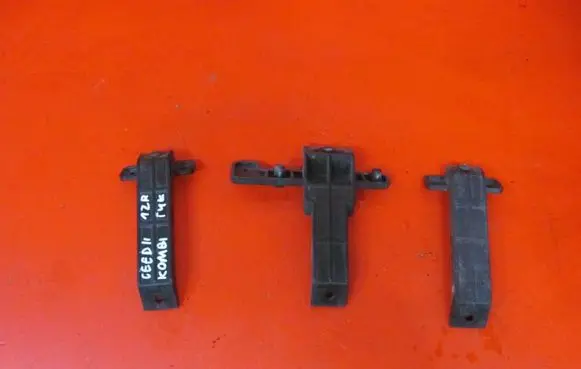 KIA Ceed Rear bumper mounting bracket CEDIISLIZGTYLKPL