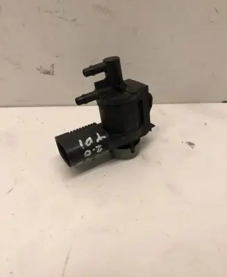 Audi A6 S6 C6 4F Turbo solenoid valve 1K0906283A M027E