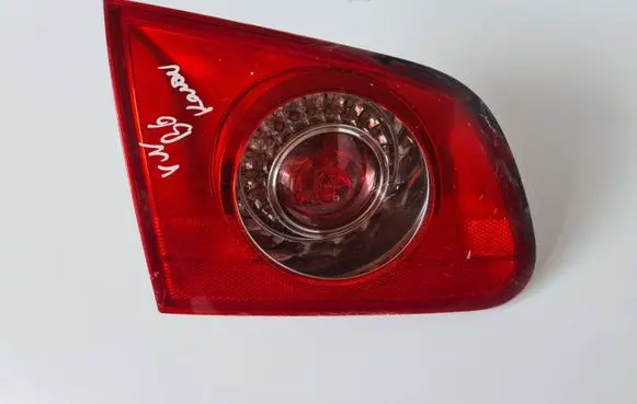 Volkswagen PASSAT B6 Tailgate rear/tail lights 3C9945093