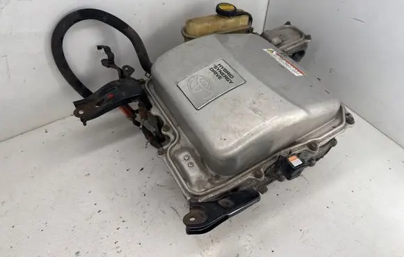 Toyota Prius (XW20) Voltage converter inverter G920047120 PB23WA033