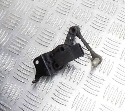 Jaguar F-Pace Air suspension front height level sensor GX733C280CA DL6TC