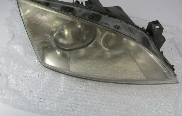 Ford Mondeo Mk III Headlight/headlamp 