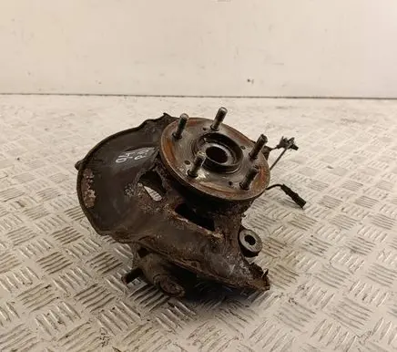 Honda CR-V Front wheel hub spindle knuckle 