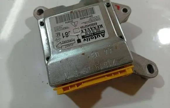 Renault Espace - Grand espace IV Airbag control unit/module Z1619103
