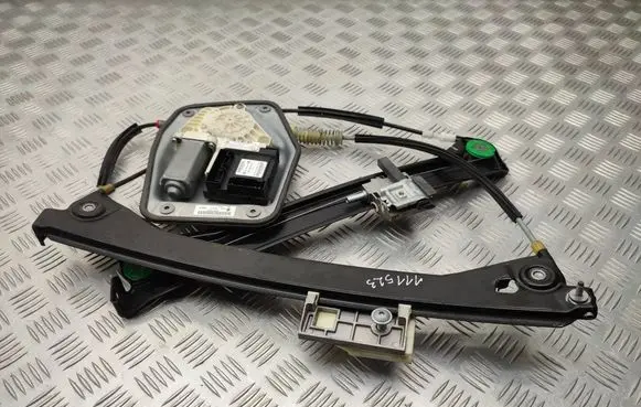 Volkswagen Scirocco Front door window regulator with motor 1Q0959702H 1K8837462G 5K0959792A
