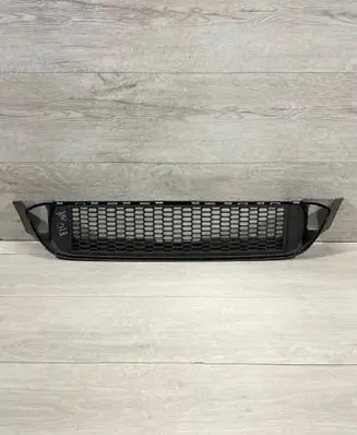 BMW 5 F10 F11 Front bumper lower grill 8049347 19017412