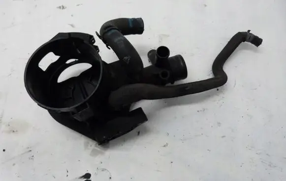 Mercedes-Benz E W212 Fuel filter bracket/mount holder A6512001556