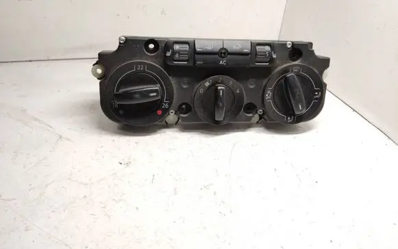 Volkswagen PASSAT B6 Climate control unit 1K0820047GA 5HB00935221