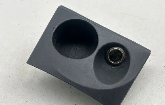 Mitsubishi Outlander Other interior part 8011AV77