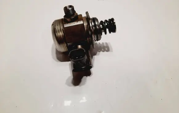 Land Rover Range Rover Sport L320 Mechanical fuel pump 