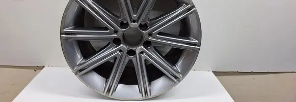 Mercedes-Benz SLK R172 R17 alloy rim A1724011502