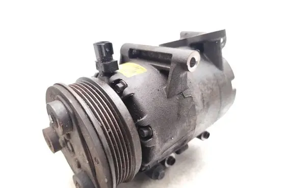 Ford Focus Air conditioning (A/C) compressor (pump) 3M5H-19D629-RH