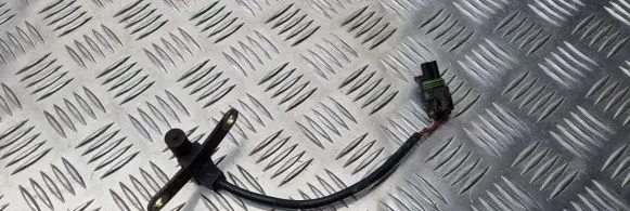 Volvo 440 Crankshaft position sensor 95069