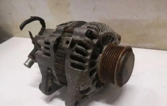 KIA Sorento Generator/alternator
