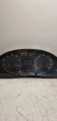 Audi A4 S4 B5 8D Speedometer (instrument cluster) 8D0920900K