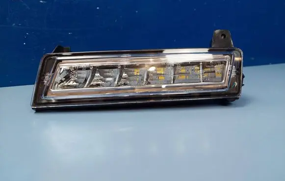 Mercedes-Benz GL X164 LED Daytime headlight A1649060151
