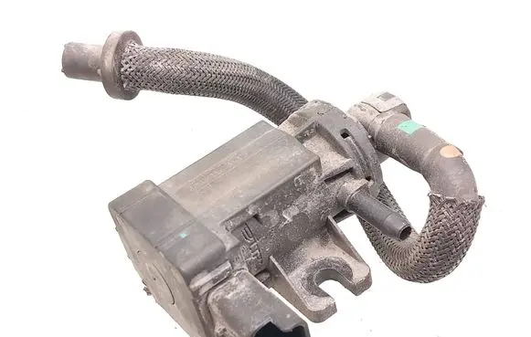 Peugeot Partner Turbo solenoid valve 9811643880