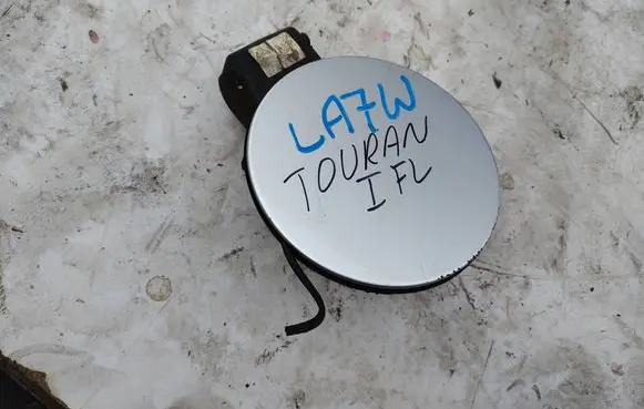 Volkswagen Touran I Fuel tank cap 
