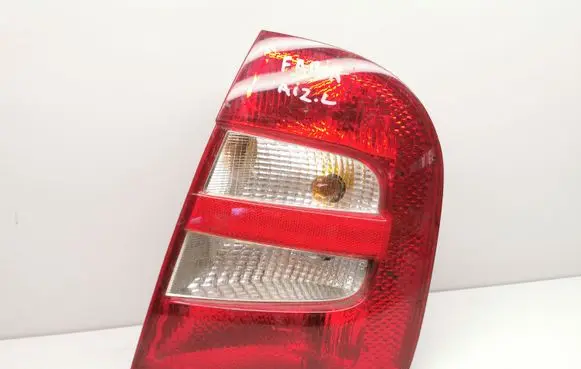 Skoda Fabia Mk1 (6Y) Rear/tail lights TK021896