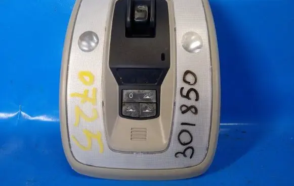 Volvo S60 Boot/trunk interior light 39806304
