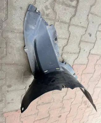 Volkswagen PASSAT B6 Front wheel arch liner splash guards 3C0805911B