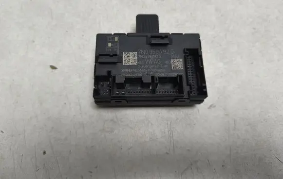 Skoda Yeti (5L) Door control unit/module 7N0959792G