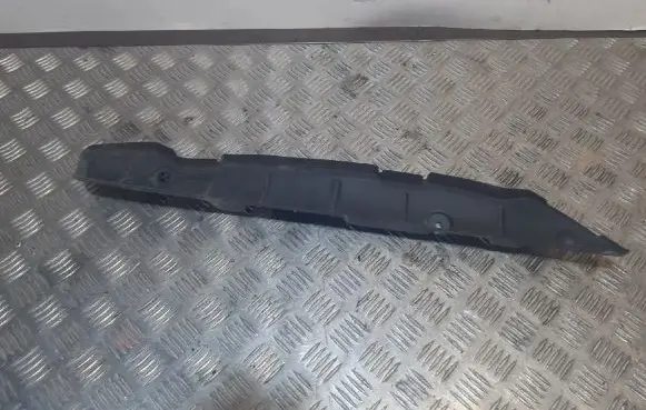 Audi A3 S3 8V Fender end trim 8V5821111