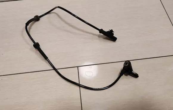 Nissan Note (E11) ABS wheel speed sensor 47901AX600 0265007538