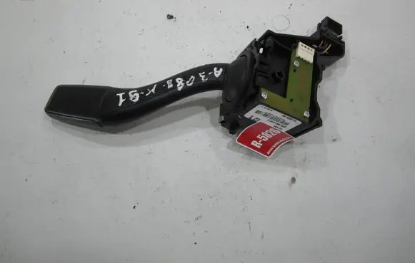 Audi A3 S3 8P Indicator stalk 8P0953513C 10003999 00399981465078