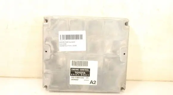 Toyota Avensis T250 Engine control unit/module ECU MB175800-8342