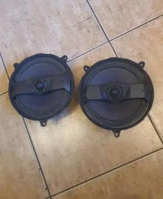 Audi A3 S3 8P Front door speaker 8D9035412B