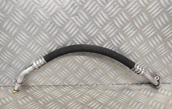 Air conditioning (A/C) pipe/hose
